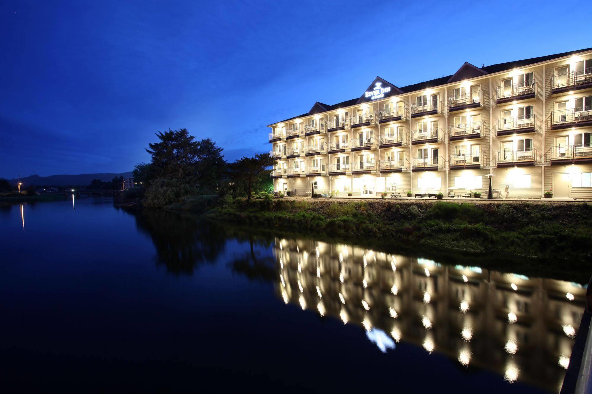 River Inn At Seaside Exterior photo